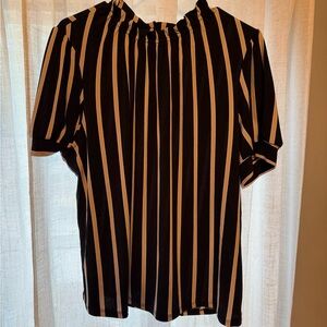 Adrianna Papell Black and Tan Puff Sleeve Blouse